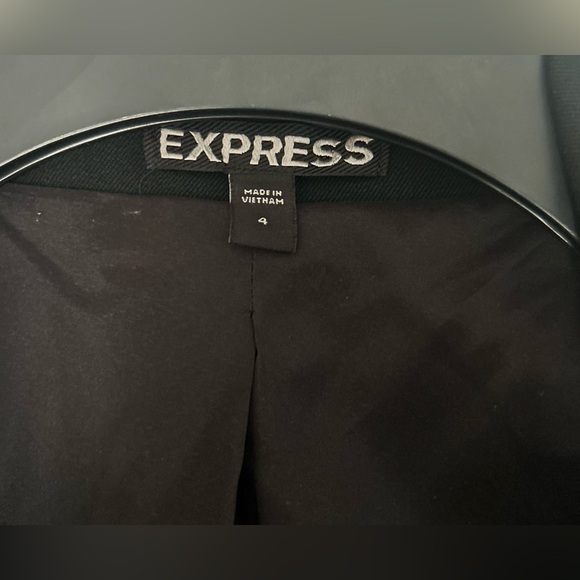 Express Classic Black Suit Jacket. Size 4. - Picture 7 of 7